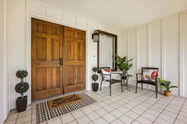 Detail Gallery Image 5 of 60 For 258 Vista Grande, Escondido,  CA 92025 - 3 Beds | 2 Baths