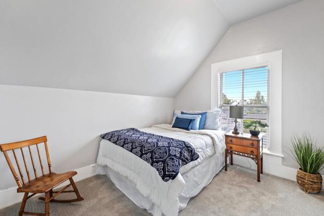 148 Mason Street, Santa Cruz CA: https://media.crmls.org/mediaz/ef4ae973-5747-482c-80e0-857236ba356f.jpg
