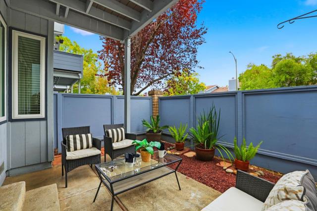 4814 Pine Forest Place, San Jose CA: https://media.crmls.org/mediaz/ef4c302d-8321-45b3-ace2-cb0da33bb334.jpg