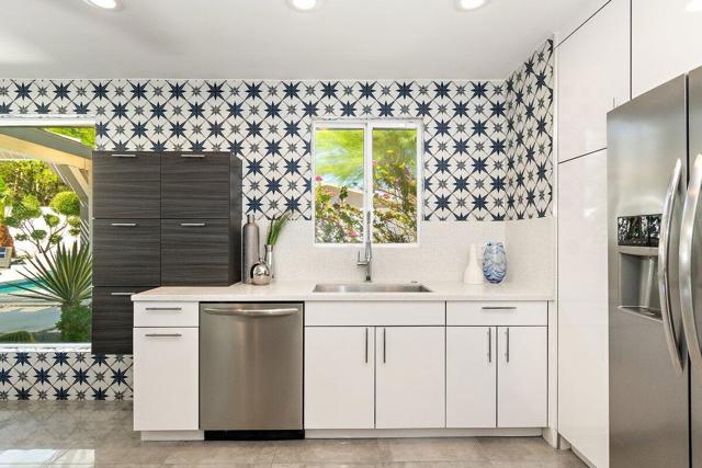 Image 11 of 34 For 3005 Chuperosa Road