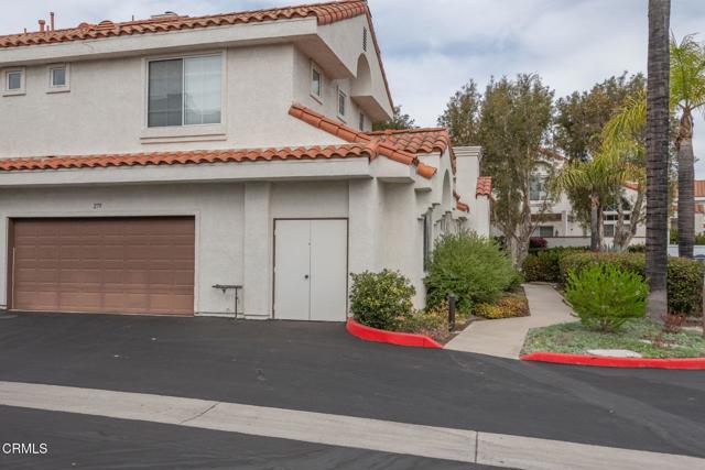 Detail Gallery Image 24 of 37 For 279 Camino Toluca, Camarillo,  CA 93010 - 3 Beds | 3 Baths