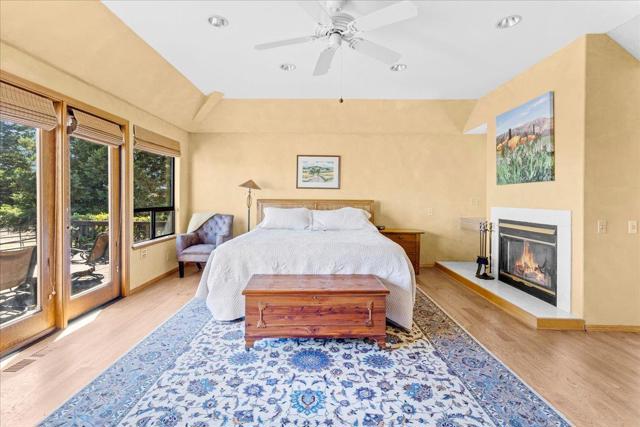 275 Nicholson Drive, Hollister CA: https://media.crmls.org/mediaz/ef507df6-3b13-46b7-8902-f0b0c8d5cb9c.jpg