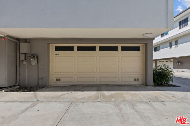 4731 La Villa Marina, Marina del Rey CA: https://media.crmls.org/mediaz/ef50aaee-3fbe-46ad-917e-926b1c65bc48.jpg