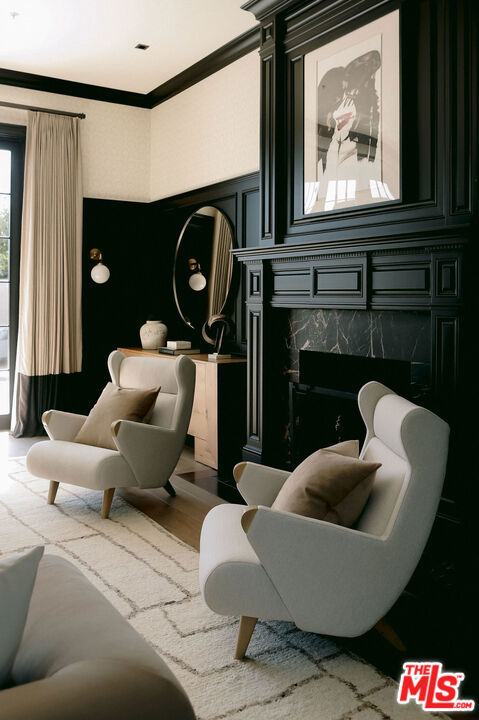 Image 3 of 43 For 888 Toulon Drive