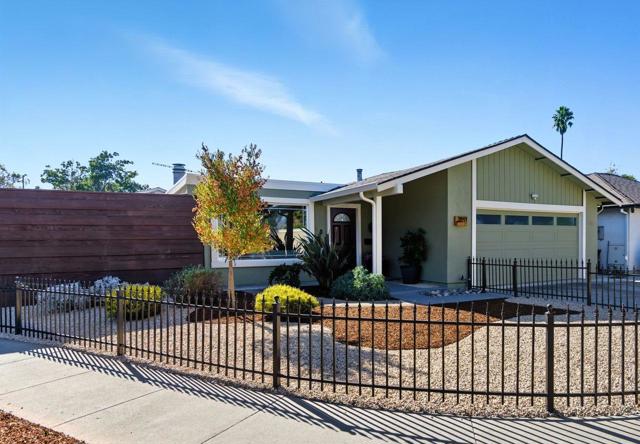 3891 Marfrance Drive, San Jose CA: https://media.crmls.org/mediaz/ef5150fa-2ef0-4b7b-aca2-e576193793ab.jpg