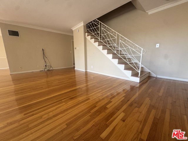 8218 De Longpre Avenue, West Hollywood CA: https://media.crmls.org/mediaz/ef522d93-0c6e-43c9-857b-fb053a1d0c92.jpg