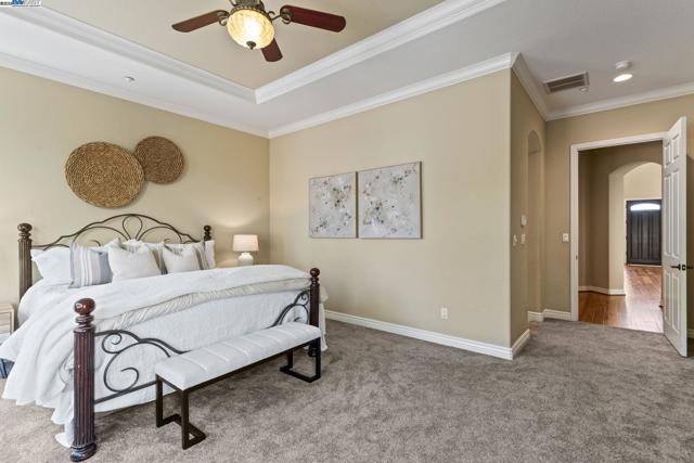 3168 Bay Meadows Ct, Livermore CA: https://media.crmls.org/mediaz/ef524528-bd77-4a73-b8ac-a26fcb23c996.jpg