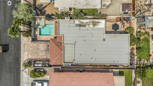 52280 Avenida Herrera, La Quinta CA: https://media.crmls.org/mediaz/ef5416c6-4159-4435-a627-0cd06e892037.jpg