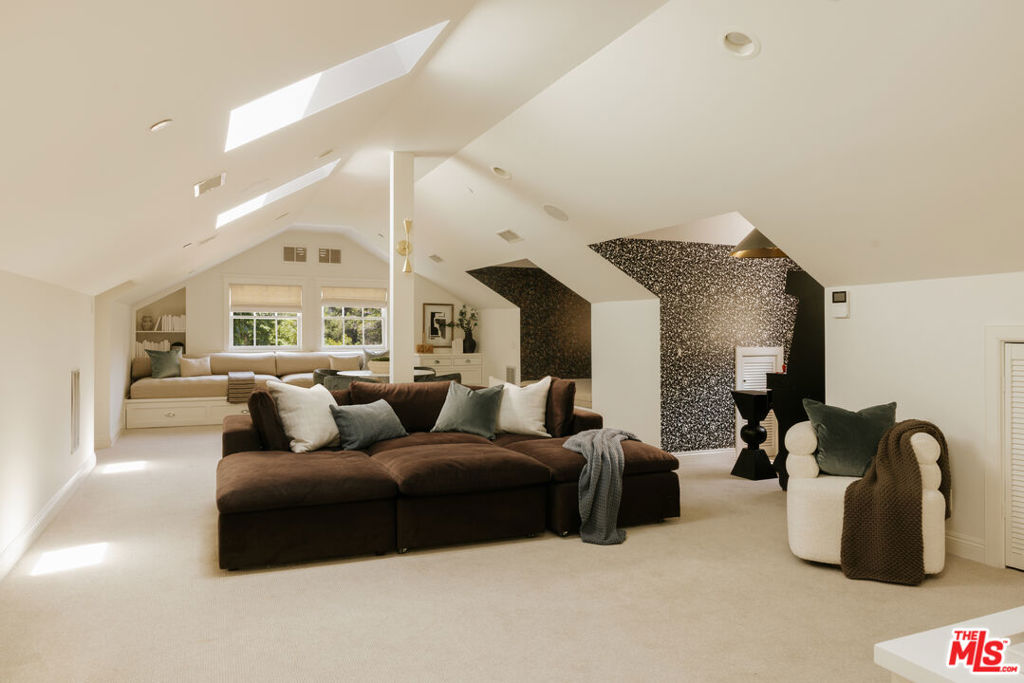 MLS #26839515 image #35