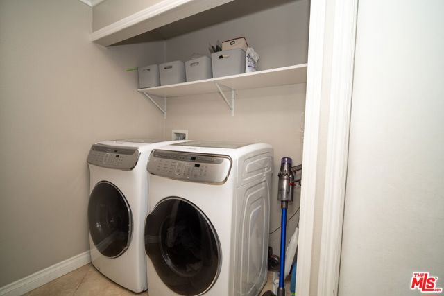 879 Shadowgrove Street, Brea CA: https://media.crmls.org/mediaz/ef546a30-fc0c-4021-ab58-e7262a535030.jpg