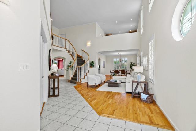986 Governors Bay Drive, Redwood City CA: https://media.crmls.org/mediaz/ef554642-0f6e-48b8-a5be-7d880898285f.jpg