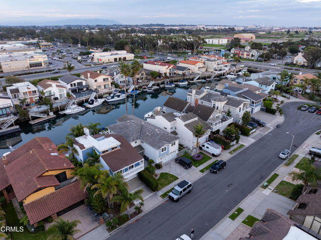 Detail Gallery Image 32 of 36 For 2414 Monaco Dr, Oxnard,  CA 93035 - 4 Beds | 2/1 Baths