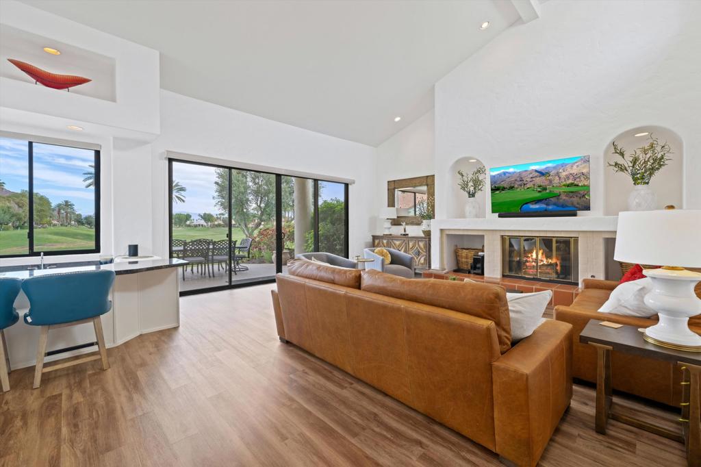 MLS #219141717DA image #24