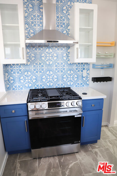1132 Myra Avenue, Los Angeles CA: https://media.crmls.org/mediaz/ef569afe-ce0a-4ae8-b74c-61804d0d6297.jpg