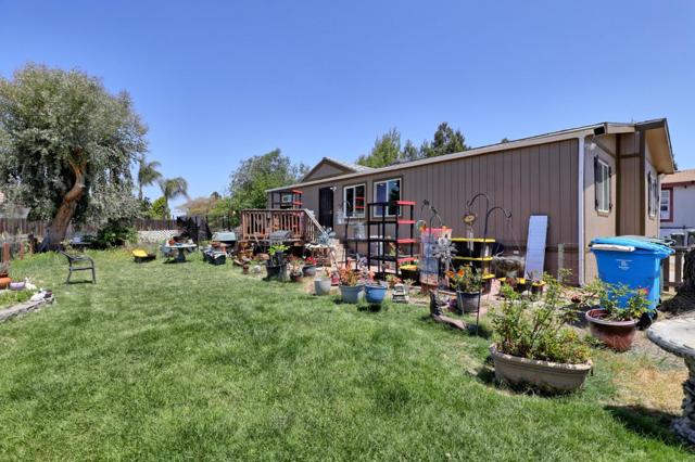 2900 Fairview Road, Hollister CA: https://media.crmls.org/mediaz/ef56afcf-b225-487d-8ff9-90ddc805d088.jpg