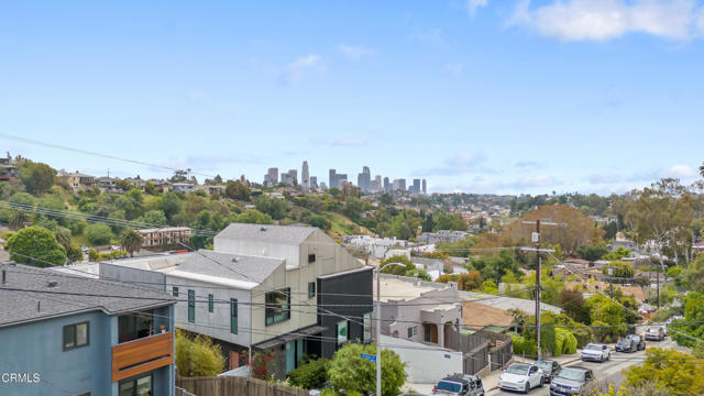 1949 Preston Avenue, Los Angeles CA: https://media.crmls.org/mediaz/ef56bf42-4467-412f-80c1-7f5463b17a44.jpg