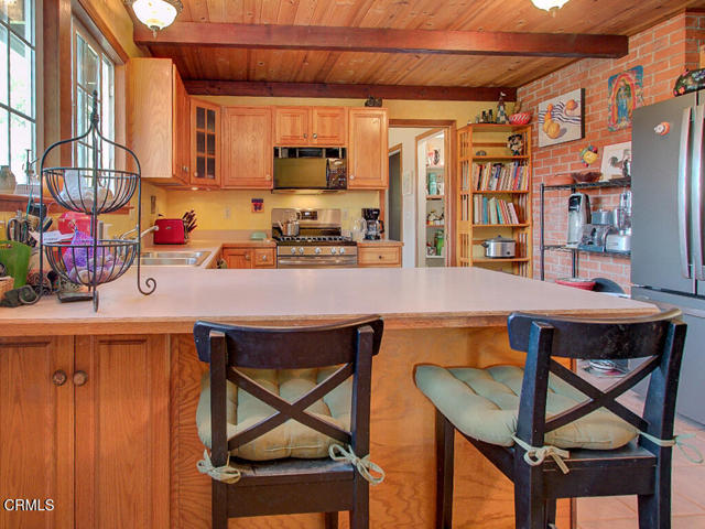 Detail Gallery Image 8 of 73 For 17750 Barbizon Ln, Fort Bragg,  CA 95437 - 3 Beds | 2 Baths