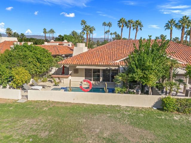 267 Kavenish W Drive, Rancho Mirage CA: https://media.crmls.org/mediaz/ef579dbd-72ba-4f9c-bdfb-f7040317a459.jpg