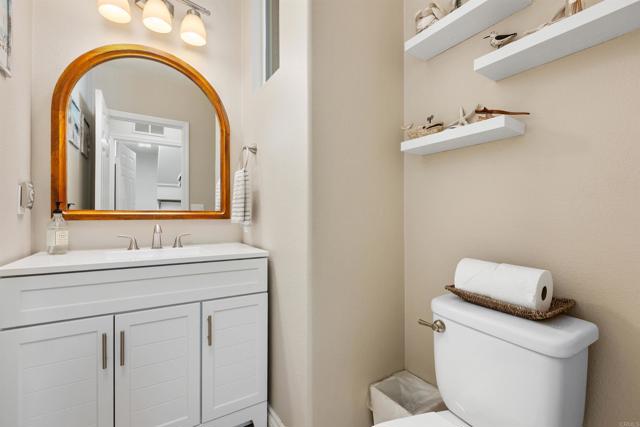 Detail Gallery Image 21 of 43 For 2419 Badger Ln, Carlsbad,  CA 92010 - 3 Beds | 2/1 Baths