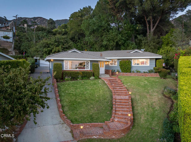 Detail Gallery Image 1 of 63 For 5472 Vista Del Arroyo Dr, La Crescenta,  CA 91214 - 3 Beds | 2 Baths