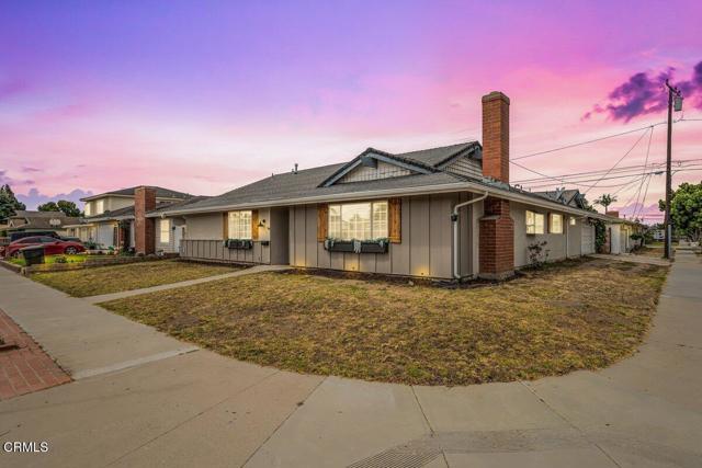 1431 Lakehurst Street, Oxnard CA: https://media.crmls.org/mediaz/ef5ae487-4664-4fc3-a652-67ae8a8a9799.jpg