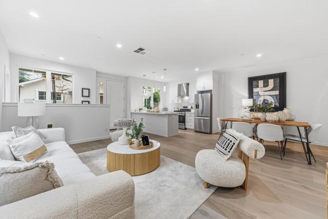 139 Flynn Avenue, Mountain View CA: https://media.crmls.org/mediaz/ef5b5cf6-c43f-43cc-8dc7-52628134c2ff.jpg