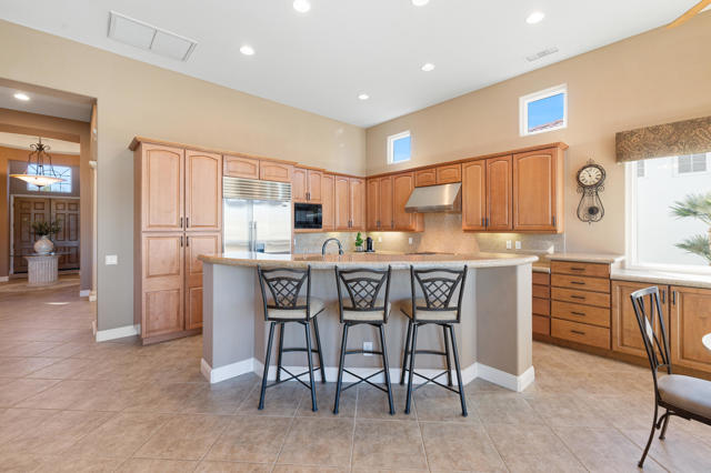 50605 Verano Drive, La Quinta CA: https://media.crmls.org/mediaz/ef5e1e51-0e37-4356-888e-1b9b77bcddd4.jpg