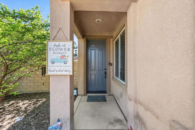 33409 Mesolite Way, Menifee CA: https://media.crmls.org/mediaz/ef5e232d-2aba-4233-a59c-dc4cd1cb60d4.jpg