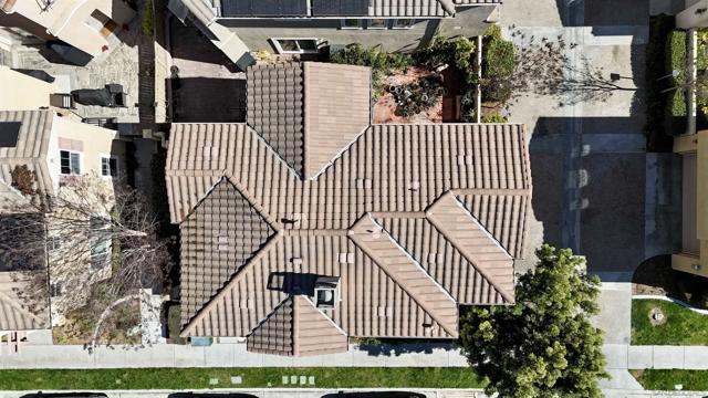 1445 CAMINITO SICILIA, Chula Vista, California 91915, 3 Bedrooms Bedrooms, ,2 BathroomsBathrooms,Single Family Residence,For Sale,CAMINITO SICILIA,250019554SD