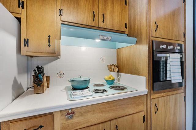 185 Woodston Way, Ben Lomond CA: https://media.crmls.org/mediaz/ef5e4a59-da61-4e39-a306-d98ea9a5d0ab.jpg