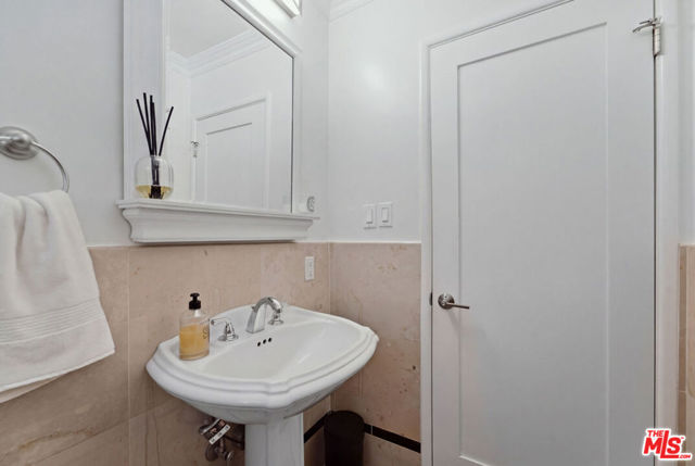 1425 Belfast Drive photo 24