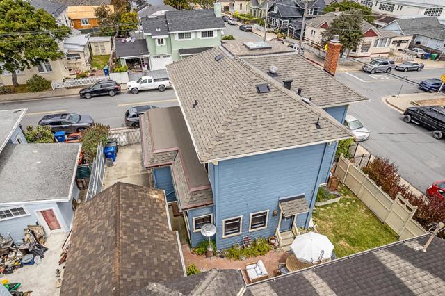 543 Spruce Avenue, Pacific Grove CA: https://media.crmls.org/mediaz/ef5e6c41-9049-4f64-8766-804c1d3afad4.jpg