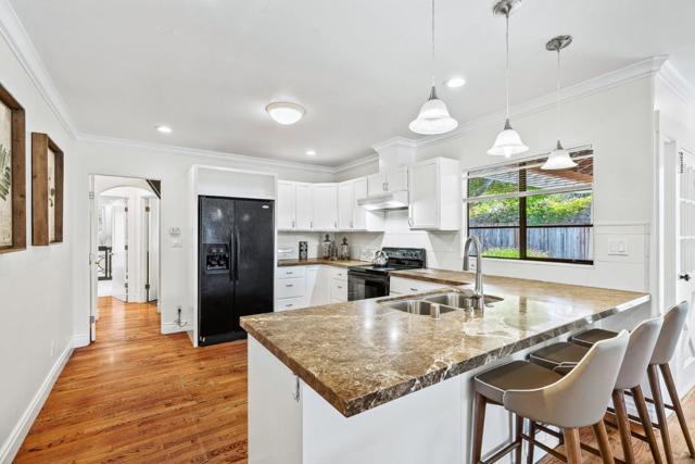 68 Live Oak Road, Royal Oaks CA: https://media.crmls.org/mediaz/ef5f8ef0-ca67-4191-8e4a-2a34674f89d0.jpg