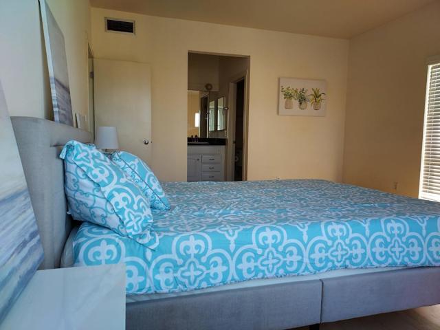 97 E Saint James Street, San Jose CA: https://media.crmls.org/mediaz/ef61b3d2-da87-44c5-8ec1-9f11c97f9c97.jpg