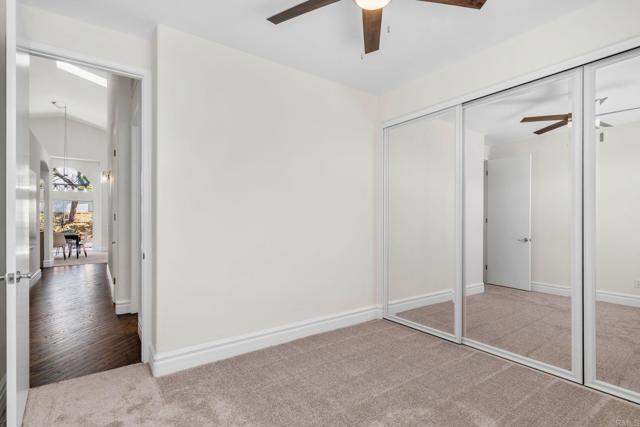1337 Oak View Way, Escondido CA: https://media.crmls.org/mediaz/ef621fd0-456f-4c7e-8dbb-044d7cd47bde.jpg