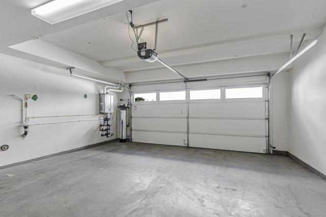 1633 Centre Pointe Drive, Milpitas CA: https://media.crmls.org/mediaz/ef6222eb-ac34-4938-8b22-4ff4dc61d6c9.jpg