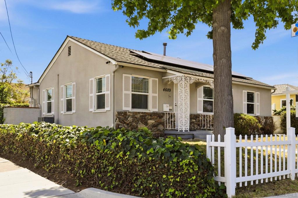 4689 60th Street - photo 3