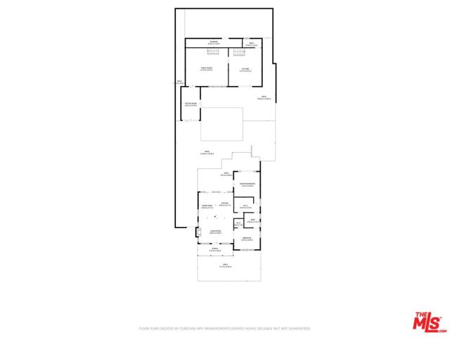 2311 Glencoe Avenue, Venice CA: https://media.crmls.org/mediaz/ef6357f0-96e8-48c8-ae9c-6c0ee806c5fb.jpg