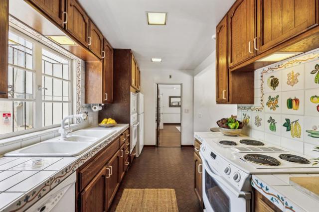 401 San Bernabe Drive, Monterey CA: https://media.crmls.org/mediaz/ef6389b1-f60d-45c2-aaef-62433946329f.jpg