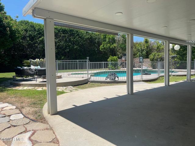 8431 Faust Avenue, West Hills CA: https://media.crmls.org/mediaz/ef663c45-bf01-49ff-b0f1-63af4d24d8af.jpg