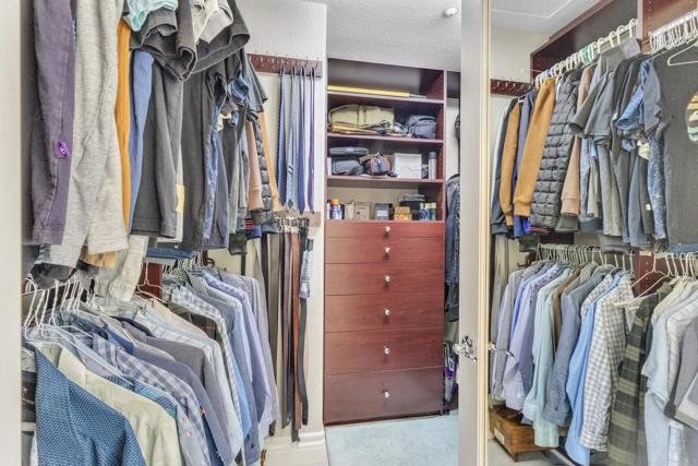 Image 29 of 40 For 10403 Valley Waters Drive