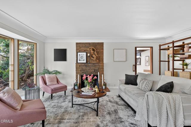 469 Sycamore Glen, Pasadena CA: https://media.crmls.org/mediaz/ef67f285-3ef7-47a3-96d1-b9d79c318f92.jpg