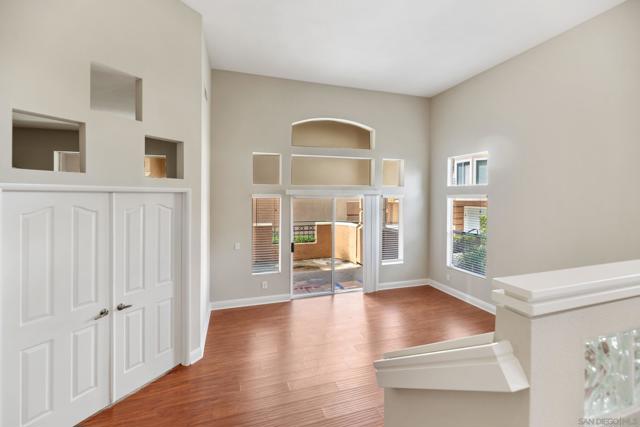 7182 Calabria Court, San Diego CA: https://media.crmls.org/mediaz/ef69390e-6288-4951-9039-e21231d6e701.jpg
