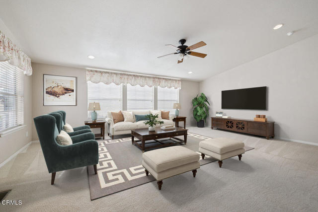 Detail Gallery Image 5 of 45 For 139 Dickens Cir #139,  Ventura,  CA 93003 - 3 Beds | 2 Baths