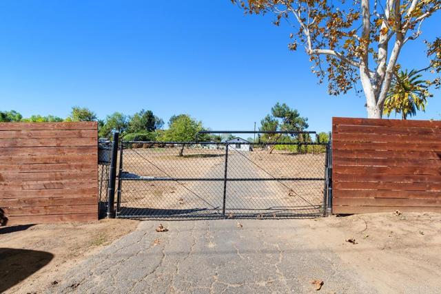 Detail Gallery Image 35 of 35 For 2625 27 Havencrest Dr, Fallbrook,  CA 92028 - 4 Beds | 3 Baths