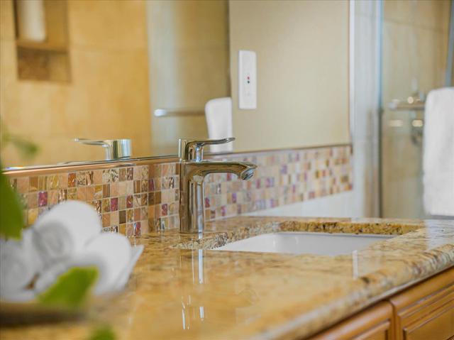 651 Starbush Drive, Sunnyvale CA: https://media.crmls.org/mediaz/ef6b9204-65ac-438e-8732-cdf02a04d13f.jpg