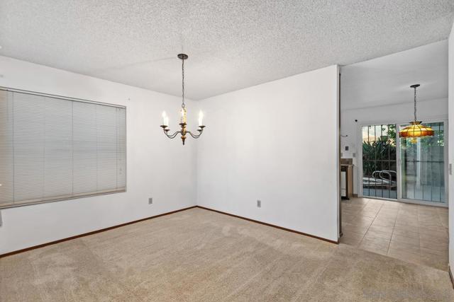 10497 Moorpark St, Spring Valley CA: https://media.crmls.org/mediaz/ef6c6a0e-8715-4ab6-b4dd-9fc97cb3da32.jpg