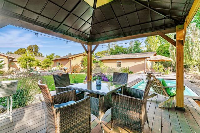 15393 Via Caballero, Monte Sereno CA: https://media.crmls.org/mediaz/ef6cd7f9-b9fd-4bf1-8138-98425b1f8d4c.jpg