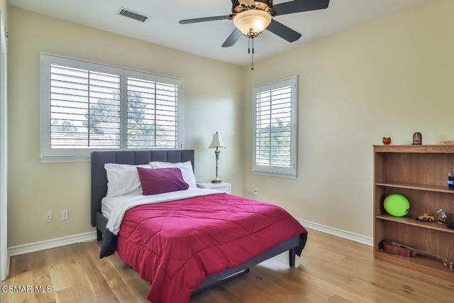 164 Via Sandra, Newbury Park CA: https://media.crmls.org/mediaz/ef6da669-37e8-476d-9c06-6180707f63d8.jpg