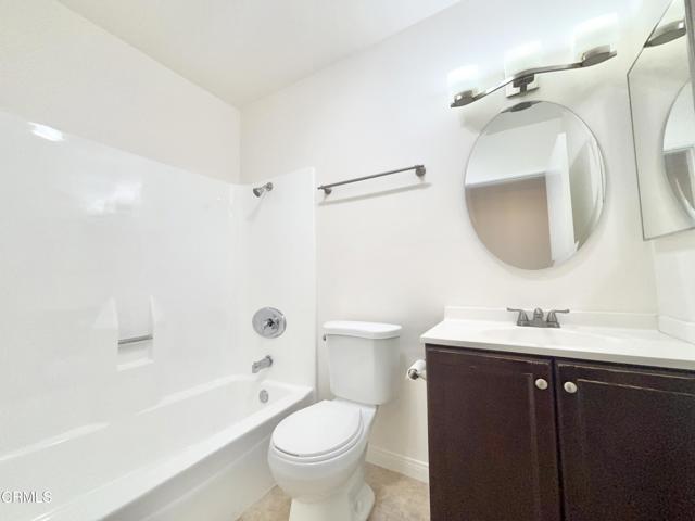 Detail Gallery Image 5 of 28 For 250 E Surfside Dr, Port Hueneme,  CA 93041 - 2 Beds | 1/1 Baths